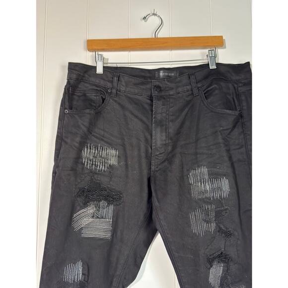 Trendique · 40×32 · Black Distressed Denim Jeans · Men’s Streetwear Fit - Picture 6 of 12